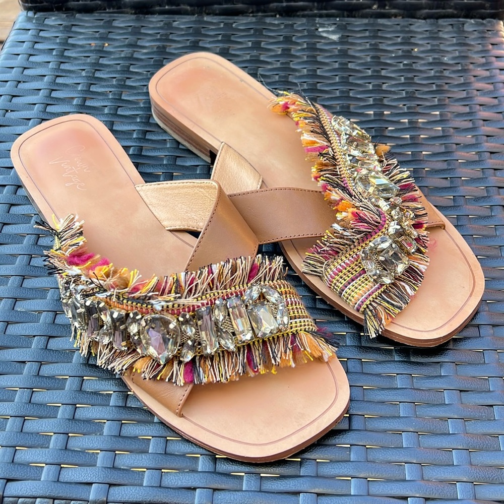 Women’s sandals! 🤎